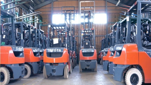 Cho Thuê Xe Nâng điện đứng lái