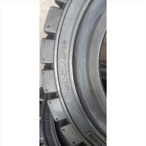 Bánh Đặc (Quick) MAXAM-VN 140/55-9