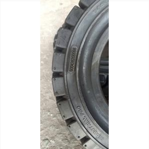 Bánh Đặc (Quick) MAXAM-VN 140/55-9